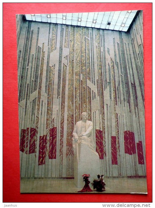 Lenin Memorial Complex . Lenin Assembly Hall - Lenin sculpture - Ulyanovsk - Simbirsk - 1984 - Russia USSR - unused - JH Postcards