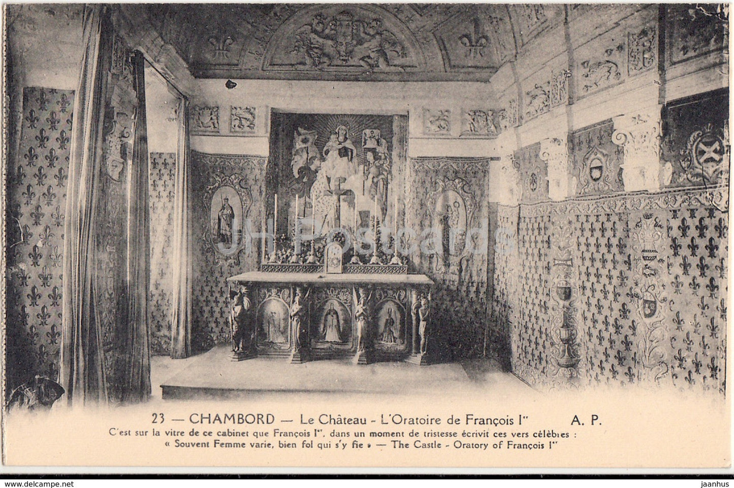 Chambord - Le Chateau - L'Oratoire de Francois I - castle - 28 - old postcard - France - unused - JH Postcards