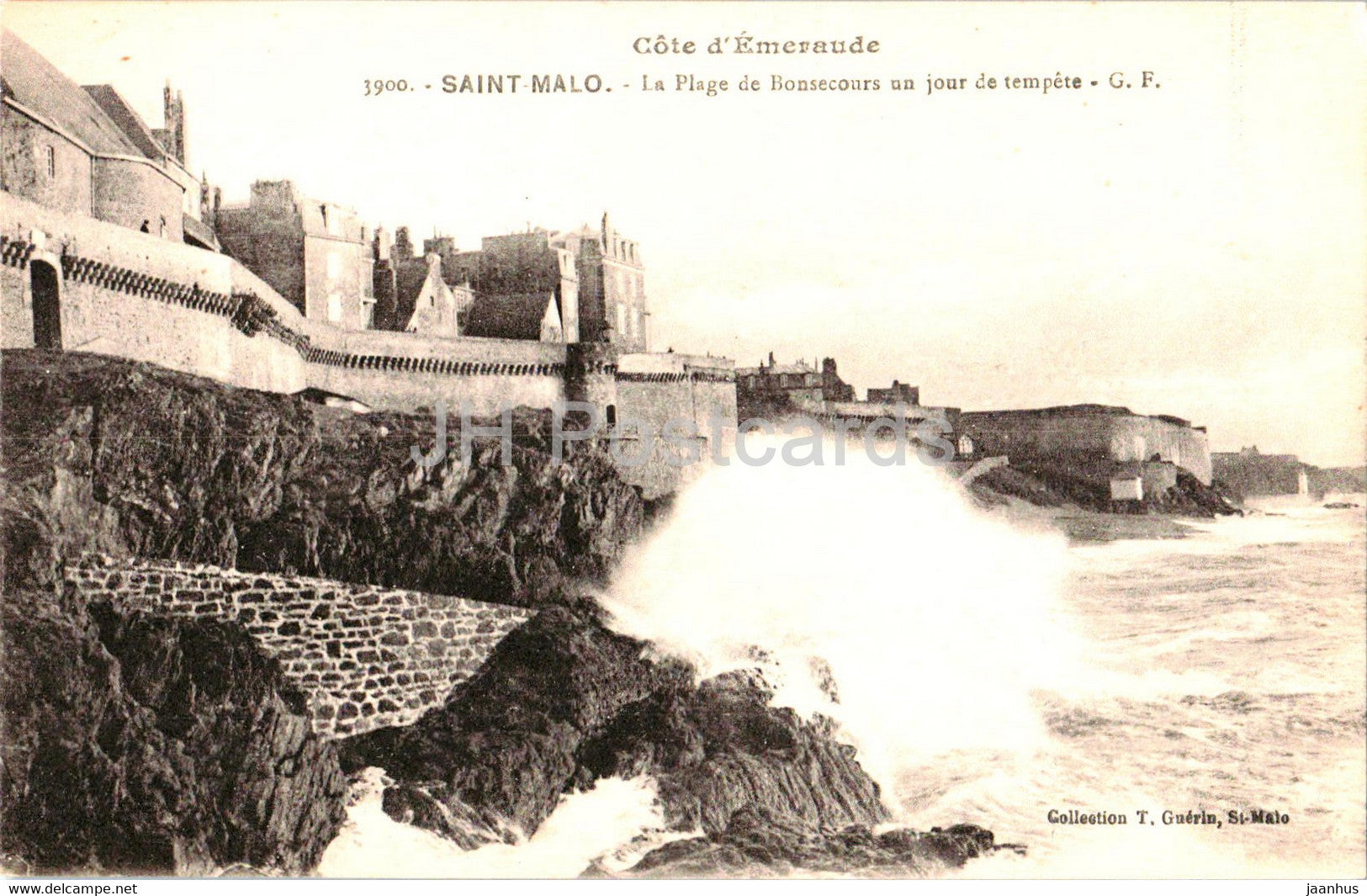 Saint Malo - La Plage de Bonsecours un jour de tempete - 3900 - old postcard - France - unused - JH Postcards
