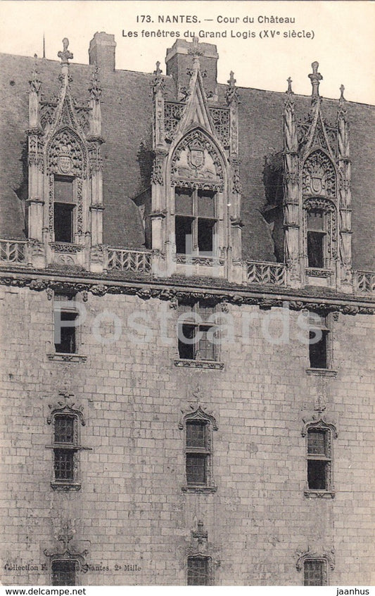 Nantes - Cour du Chateau - Les fenetres du Grand Logis - castle - 173 - old postcard - France - unused - JH Postcards