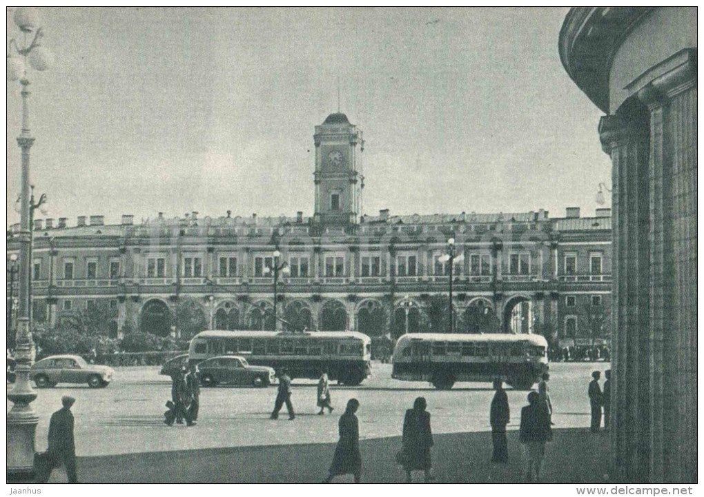 Square of Uprising - Moskovsky Vokzal - railway station - bus - Leningrad - St. Petersburg - 1958 - Russia USSR - unused - JH Postcards