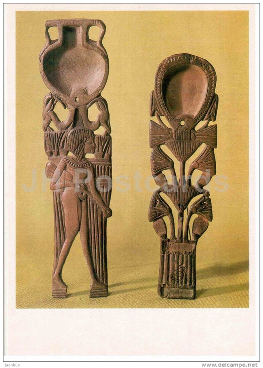 toilet spoon with the image of a girl and a bouquet of flowers - Art of Ancient Egypt - 1986 - Russia USSR - unused - JH Postcards