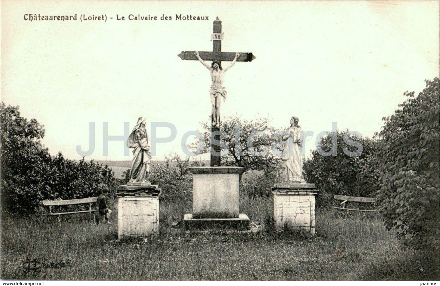 Chateau Renard - Chateaurenard - Le Calvaire des Motteaux - old postcard - France - unused - JH Postcards