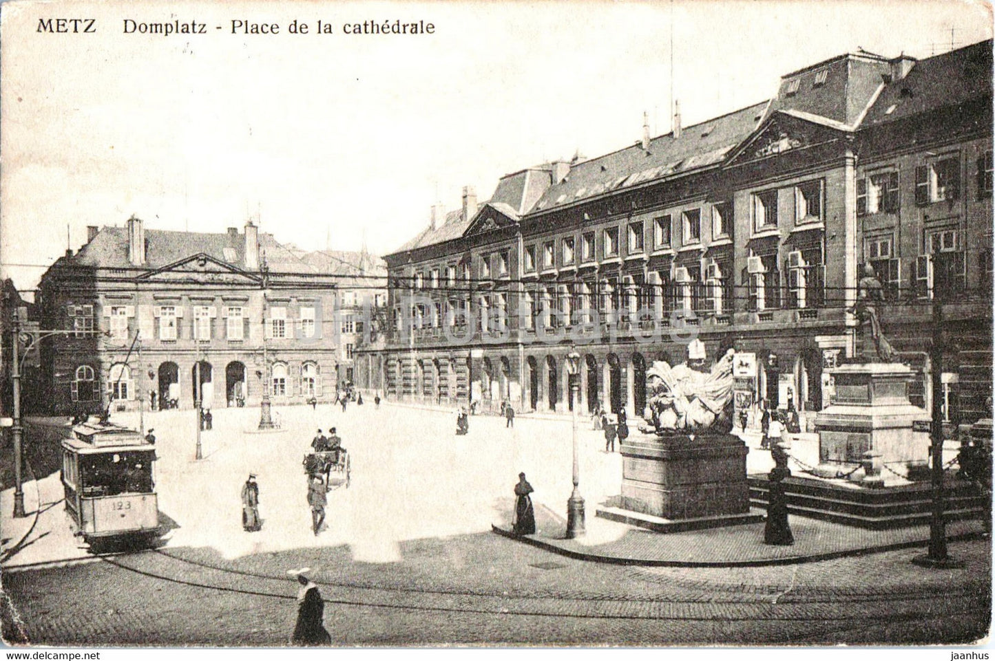Metz - Domplatz - Place de la Cathedrale - tram - old postcard - 1910 - France - used - JH Postcards