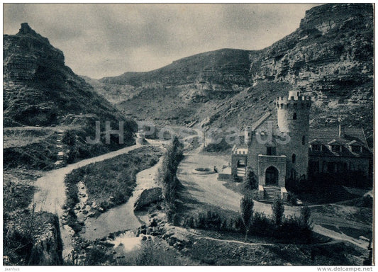 road to the castle of Intrigue and Love near Kislovodsk - Caucasian Mineral Waters - 1956 - Russia USSR - unused - JH Postcards