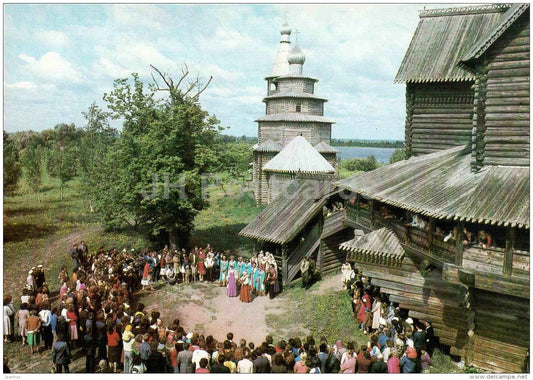 folklore festival in Vitoslavitsa - wooden architecture - Novgorod - 1984 - Russia USSR - unused - JH Postcards