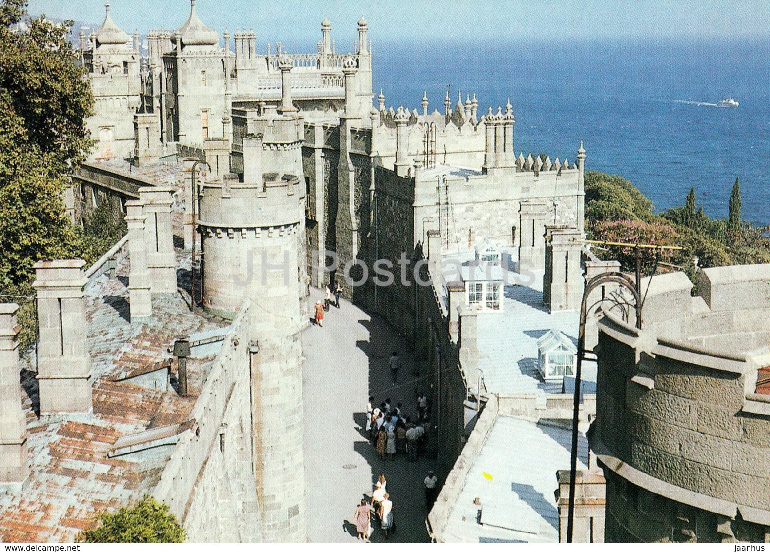 Alupka Palace Museum - Shuvalov Fare - Crimea - Ukraine USSR - unused - JH Postcards