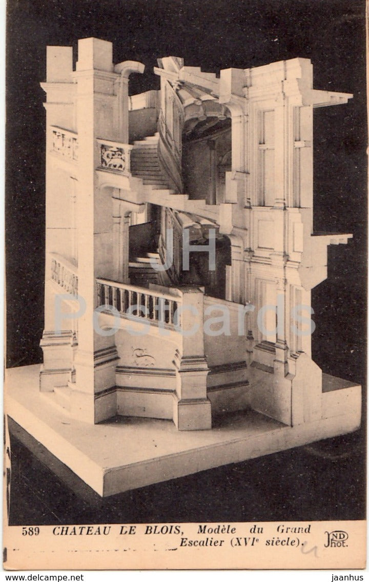 Chateau de Blois - Modele du Grand Escalier - castle - 589 - old postcard - France - unused - JH Postcards