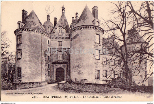Beaupreau - Le Chateau - Porte d'entree - castle - 451 - old postcard - France - unused - JH Postcards
