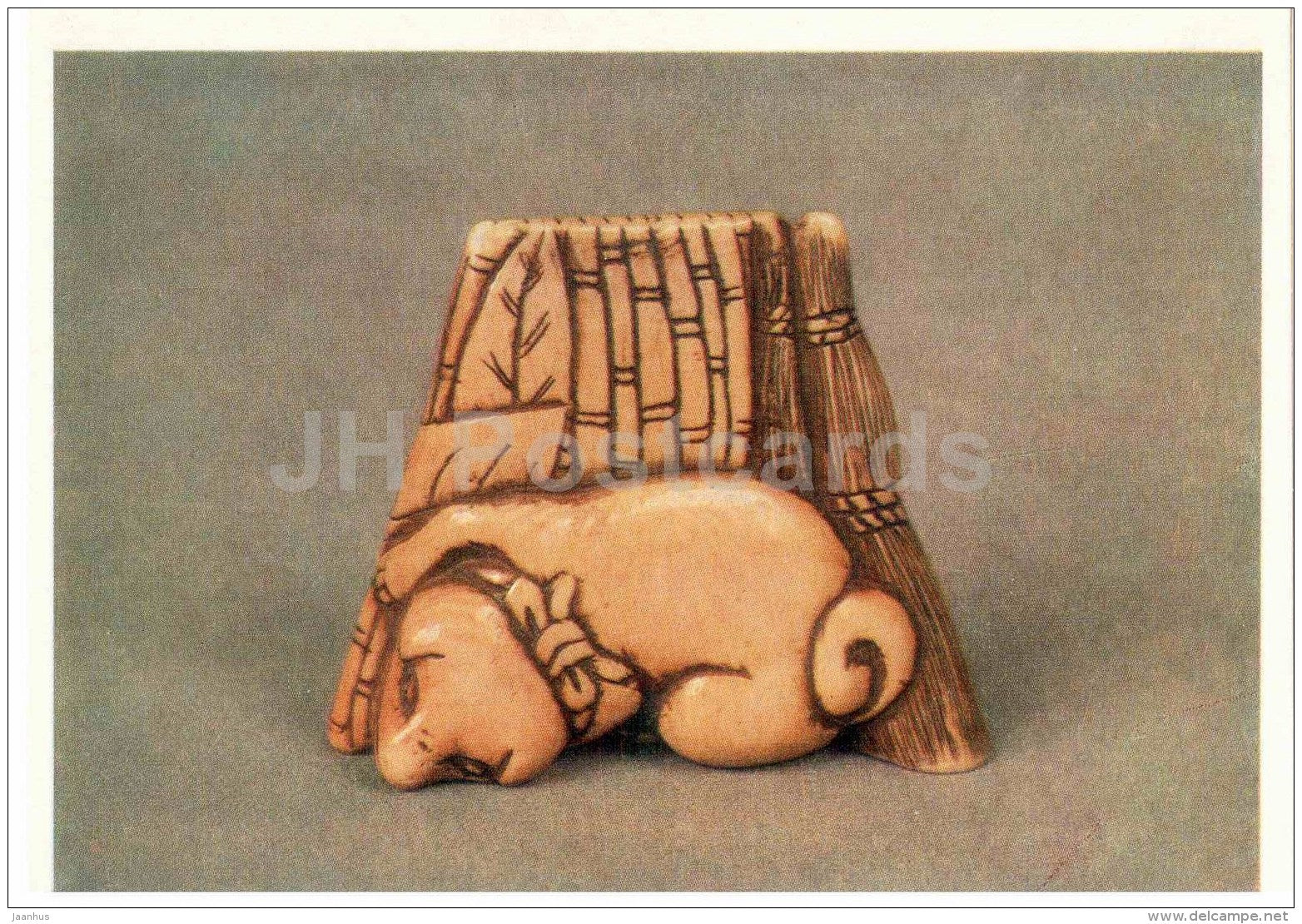 Puppy - ivory - Netsuke - japanese art - unused - JH Postcards