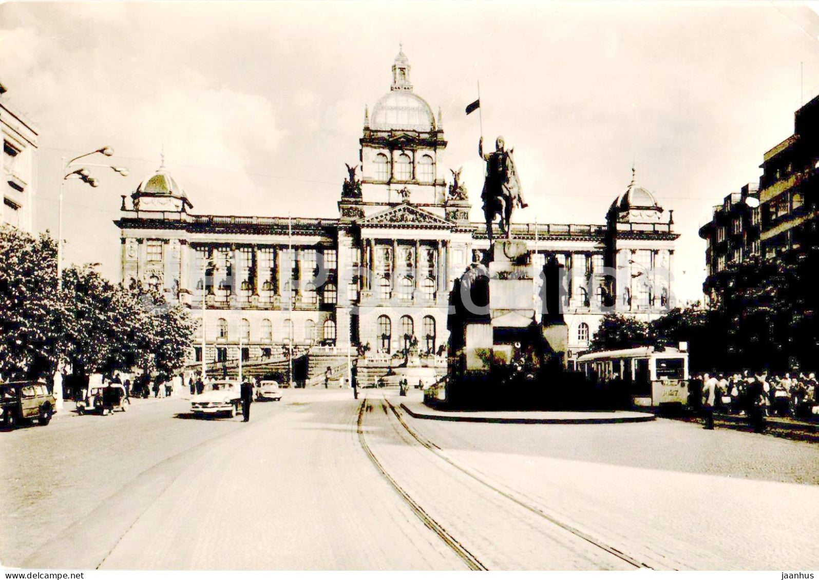 Praha - Prague - Narodni muzeum - National Museum - tram - monument - 1962 - Czech Republic - Czechoslovakia - used - JH Postcards