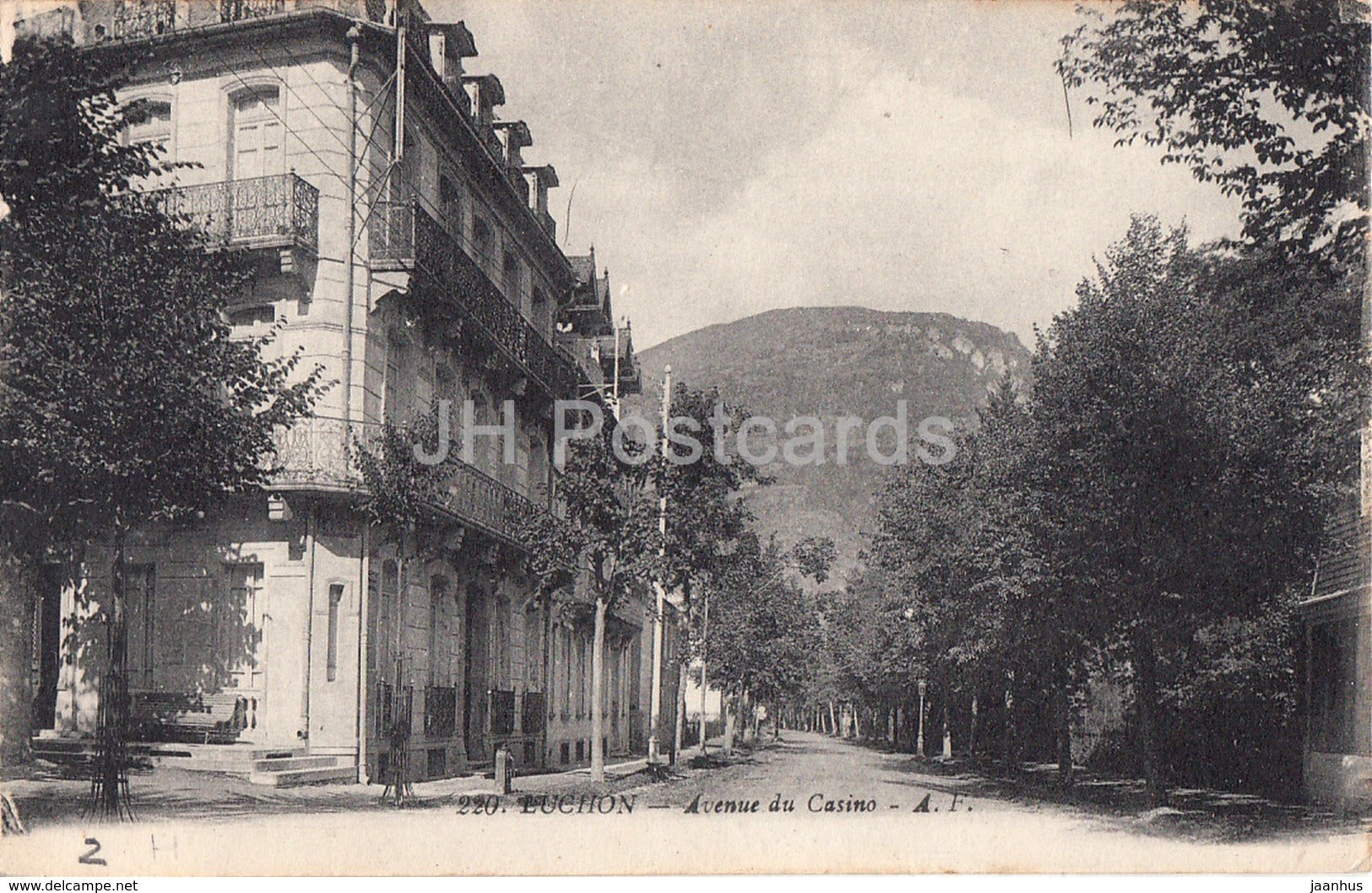 Luchon - Avenue du Casino - 220 - old postcard - France - used - JH Postcards