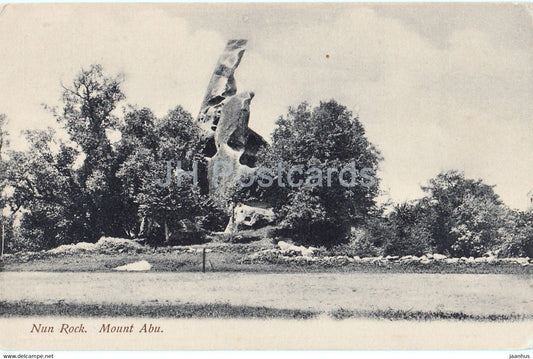Nun Rock - Mount Abu - old postcard - India - unused - JH Postcards