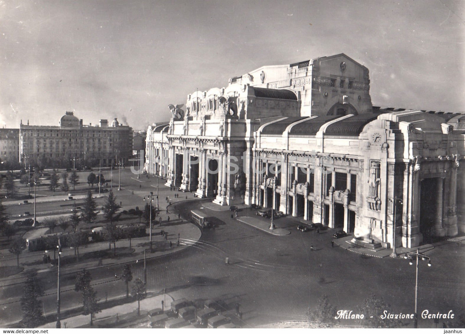 Milano - Milan - Stazione Centrale - old postcard - 1951 - Italy - used - JH Postcards