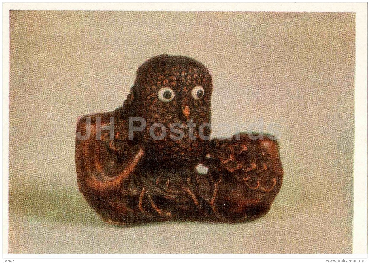 Owl with chicks - wood - Netsuke - japanese art - unused - JH Postcards