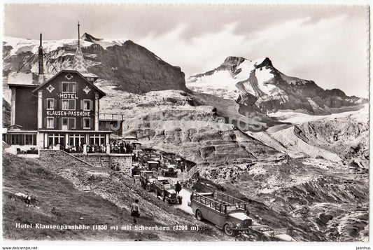 Klausenpasshohe 1850 m mit Scheerhorn 3296 m - bus - old car - Switzerland - 1955 - used - JH Postcards