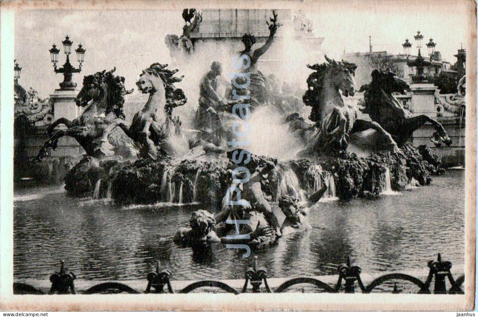 Bordeaux - Monument des Girondins par Dumilatre - detail - old postcard - France - unused - JH Postcards