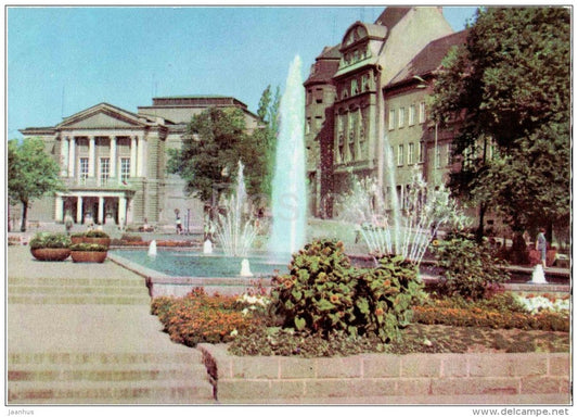 Halle (Saale) - Am Theater des Friedens - theatre - fountain - Germany - 1965 gelaufen - JH Postcards