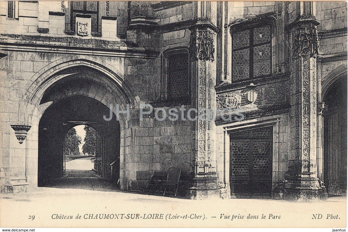 Chateau de Chaumont sur Loire - Vue Prise dans le Parc - 29 - castle - old postcard - France - unused