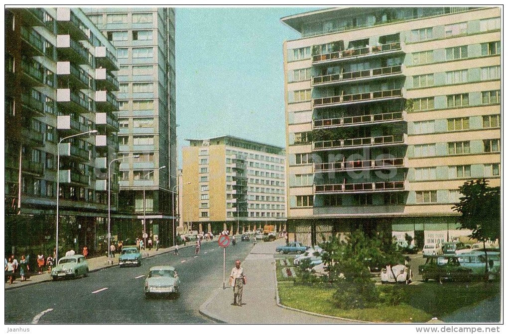 30 December street - cars - Bucharest - Bucuresti - 1976 - Romania - unused - JH Postcards
