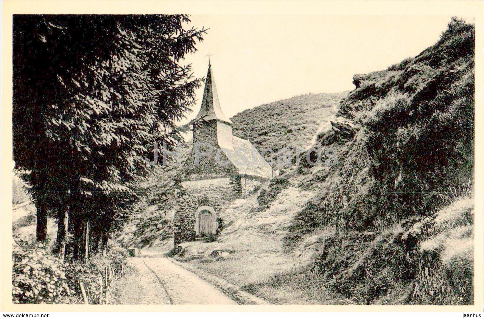 La Roche en Ardenne - Chapelle Ste Marguerite - Chocolat Martougin - old postcard - Belgium - unused - JH Postcards