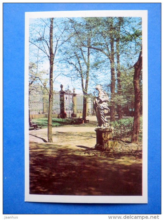 Grille - sculpture - The Summer Gardens - Leningrad - St. Petersburg - 1971 - Russia USSR - unused - JH Postcards