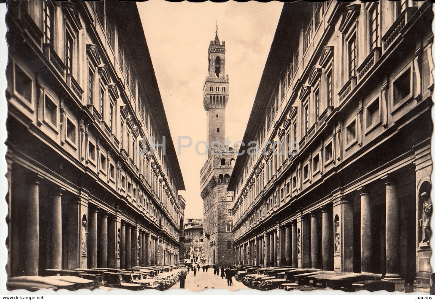 Firenze - Florence - Arcade of the Uffizi - 917 - 1939 - old postcard - Italy - used - JH Postcards