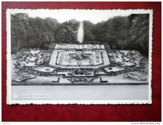 L´Horloge fleurie - The Flower Clock - 33 - Oostende - old postcard - Belgium - unused - JH Postcards