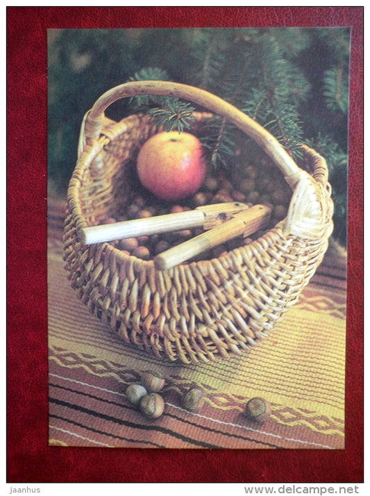 New Year Greeting card - apple - nuts - nutcracker - 1985 - Estonia USSR - unused - JH Postcards