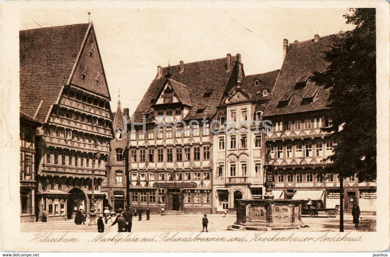 Hildesheim - Marktplatz mit Rolandsbrunnen und Knochenbauer Amtshaus - 20145 - old postcard - Germany - unused - JH Postcards