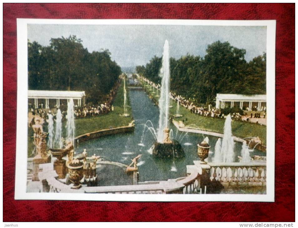Petrodvorets - view of the sea channel - fountains - 1955 - Russia - USSR - unused - JH Postcards