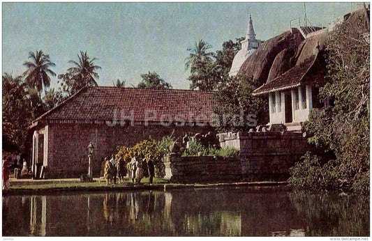 Cave Temple - 1967 - Sri Lanka - Ceylon - unused - JH Postcards