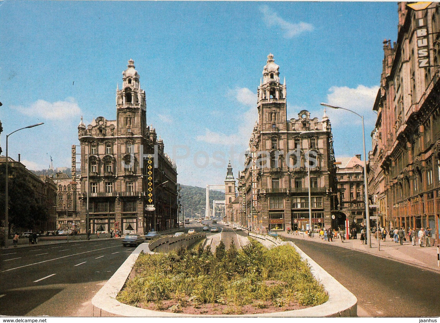 Budapest - Liberation Square - 1986 - Hungary - used - JH Postcards