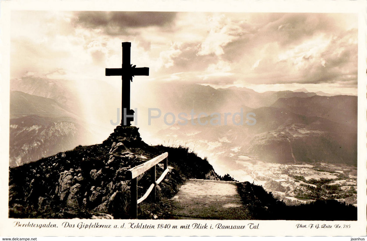Berchtesgaden - Das Gipfelkreuz a d Kehlstein mit Blick i Ramsauer Tal - old postcard - Germany - unused - JH Postcards