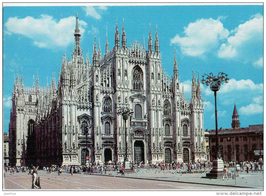 Il Duomo - cathedral - Milano - Milan - Italia - Italy - unused - JH Postcards