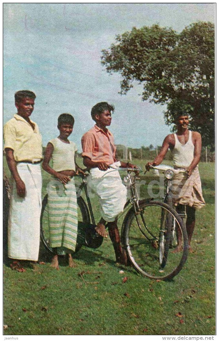 Youths from Jaffna - bicycle - 1967 - Sri Lanka - Ceylon - unused - JH Postcards