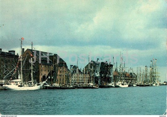 Copenhagen - Kopenhagen - The Harbour - Havnen - ship - 2000-25 - Denmark - unused - JH Postcards