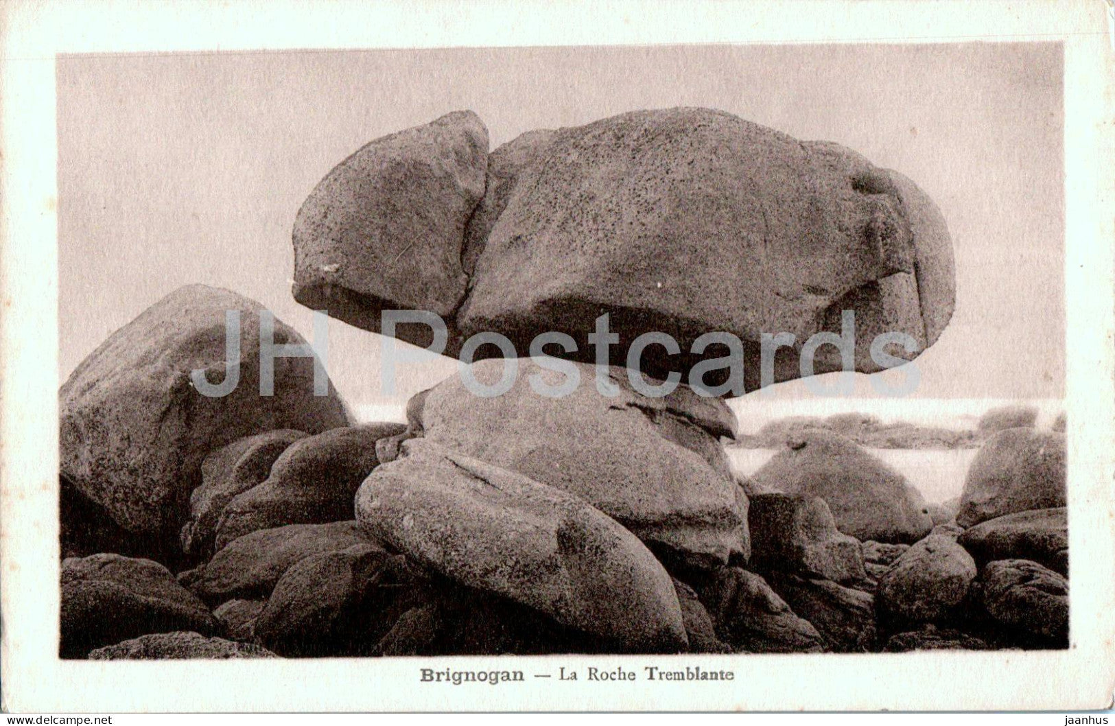 Brignogan - La Roche Tremblante - old postcard - France - unused - JH Postcards