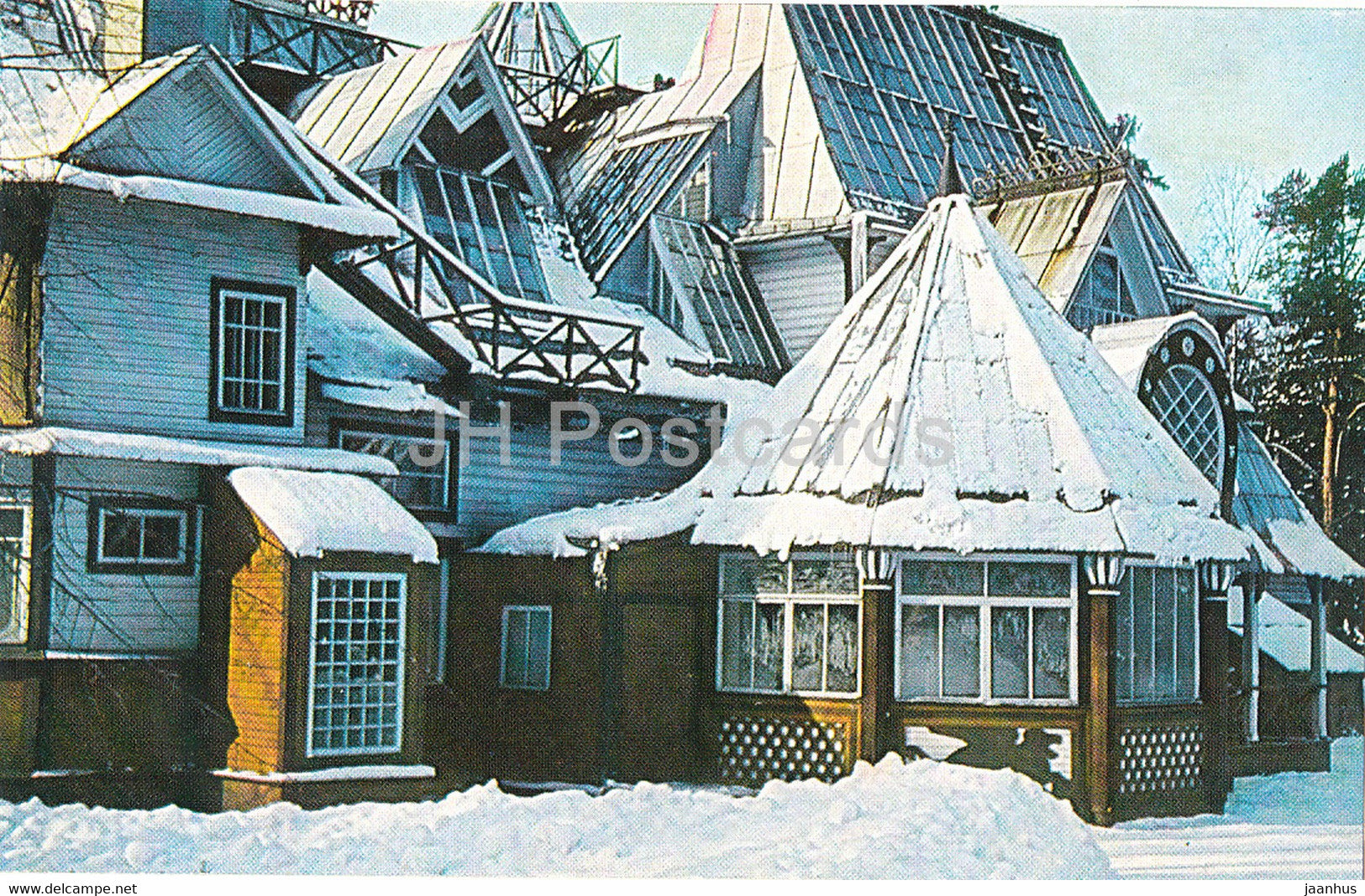 Penaty Estate Museum of Russian Artist Ilya Repin - View of North side of house - 1975 - Russia USSR - unused - JH Postcards