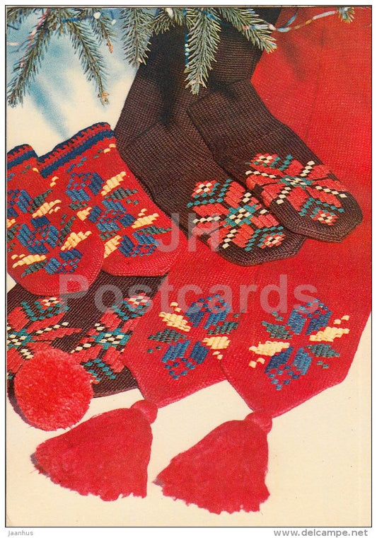 New Year Greeting Card - socks - mittens - 1981 - Estonia USSR - unused - JH Postcards