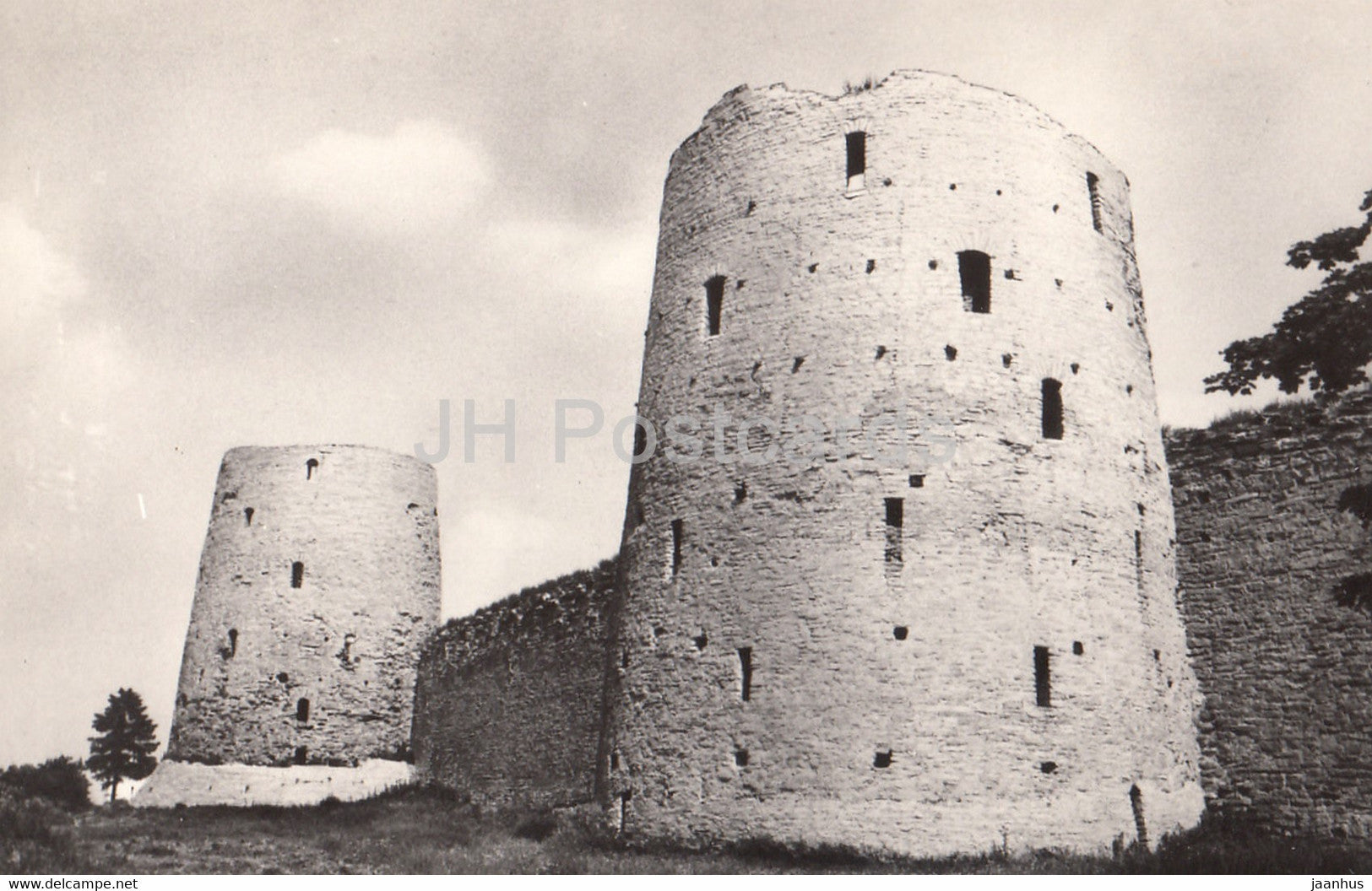 Pskov - Izborsk fortress - 1982 - Russia USSR - unused - JH Postcards