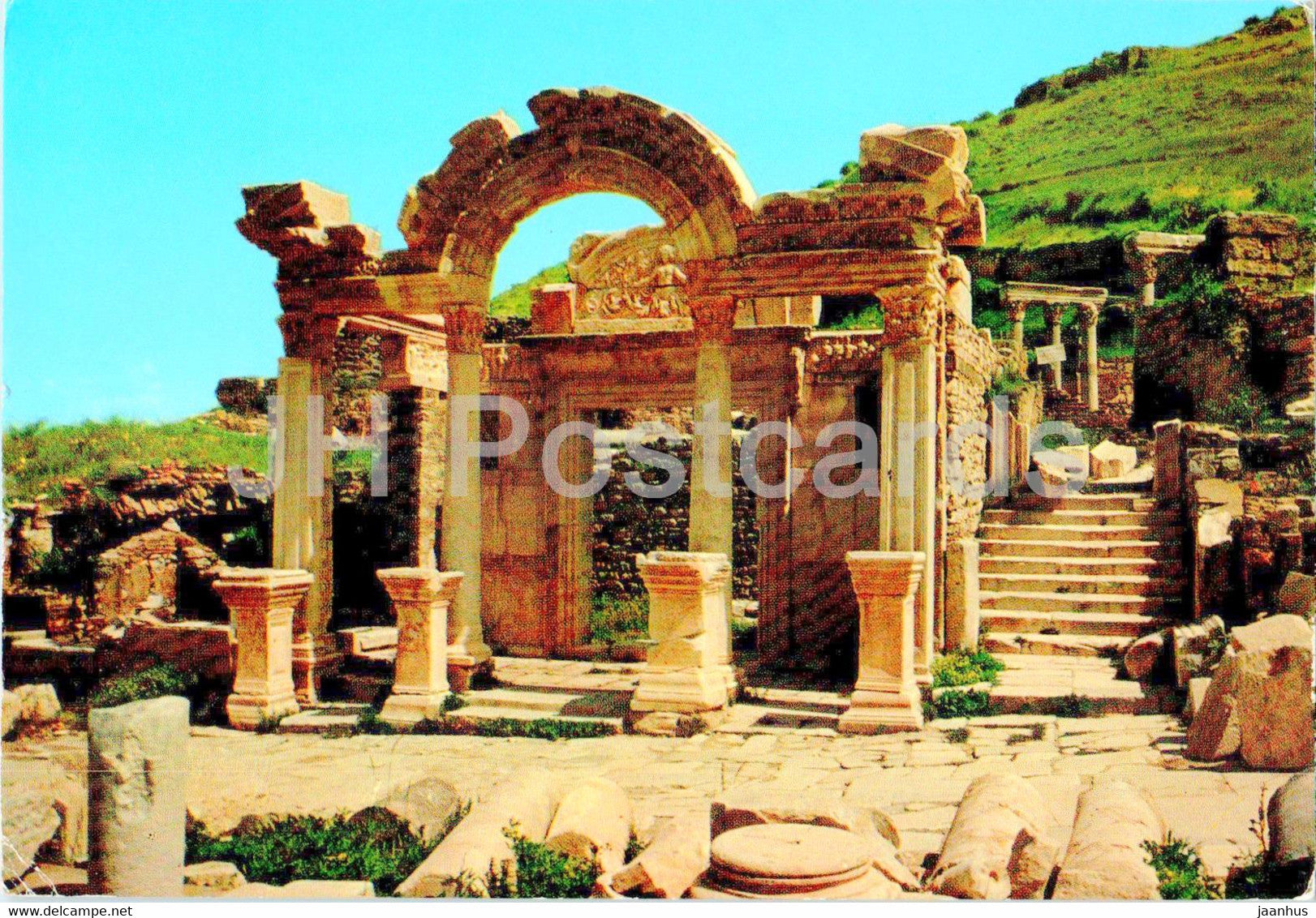 Ephesus - Efes - Temple of Hadrianus - ancient world - 425 - Turkey - used - JH Postcards