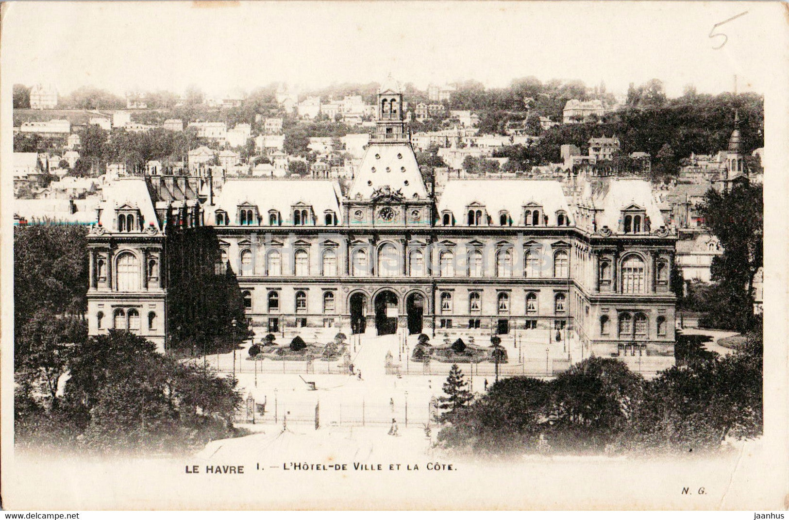 Le Havre - L'Hotel de Ville et la Cote - old postcard - France - unused - JH Postcards