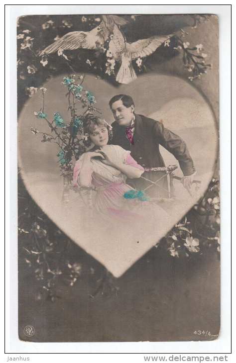 man and woman - flowers - couple - doves - NPG 434/4 - old postcard - circulated in Estonia 1922 , Pärnu - used - JH Postcards