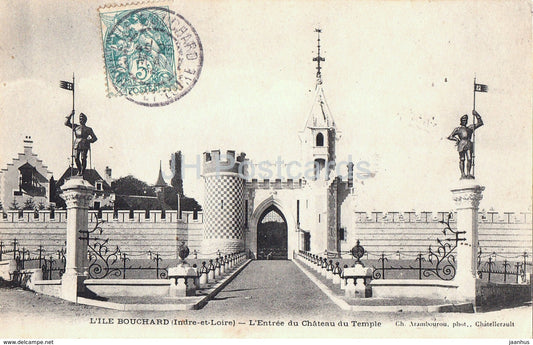 L'Ile Bouchard - L'Entree du Chateau du Temple - castle - old postcard - France - used - JH Postcards