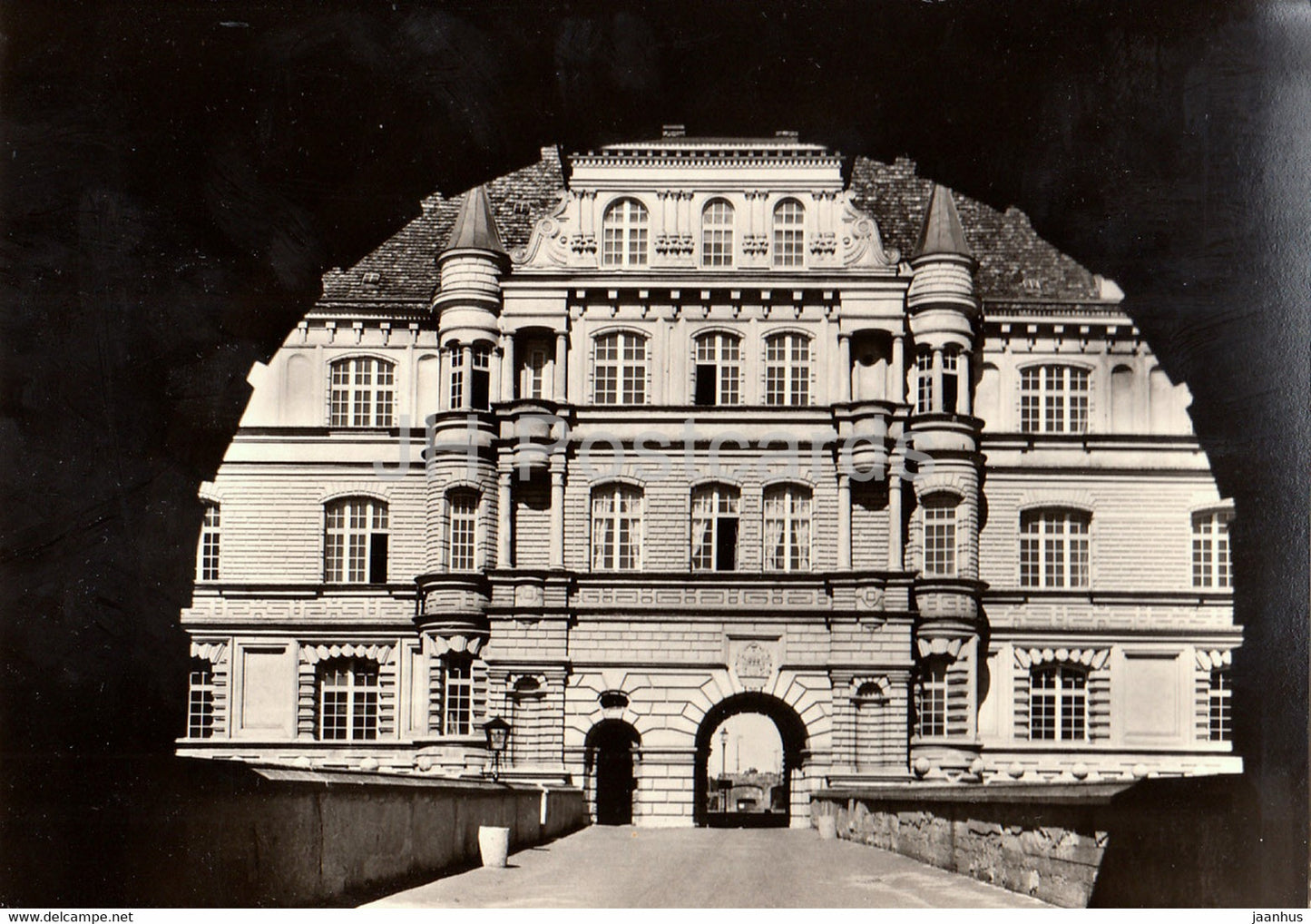 Gustrow - Schloss - castle - Germany - unused - JH Postcards