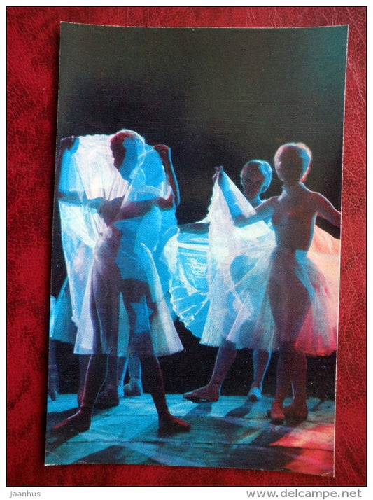 Hen-party - show - performance - Leningrad Music Hall - 1975 - Russia USSR - unused - JH Postcards