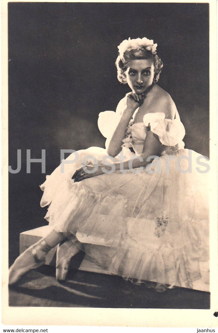 Russian ballerina Natalia Dudinskaya - ballet - dance - 1953 - old postcard - Russia USSR - unused - JH Postcards