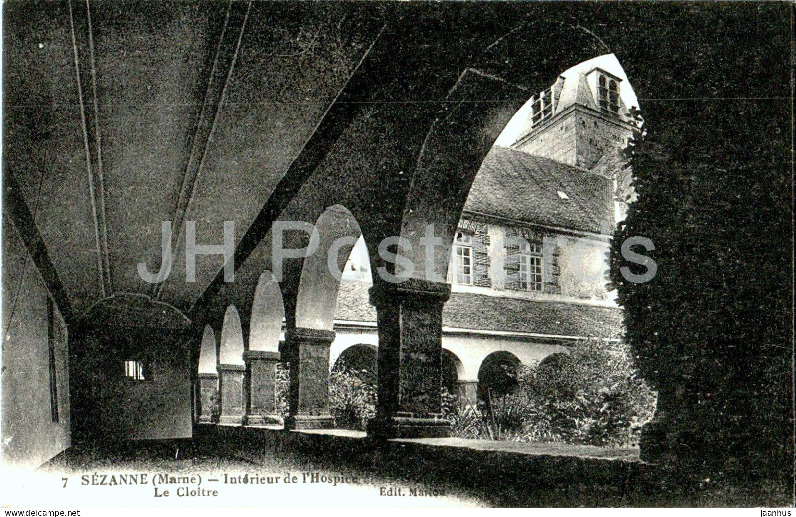 Sezanne - Interieur de l'Hospice - Le Cloitre - 7 - old postcard - France - unused - JH Postcards