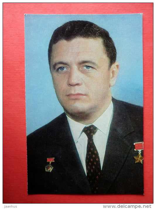Vladislav Volkov , Soyuz 7, Soyuz 11 - Soviet Cosmonaut - space - 1973 - Russia USSR -unused - JH Postcards